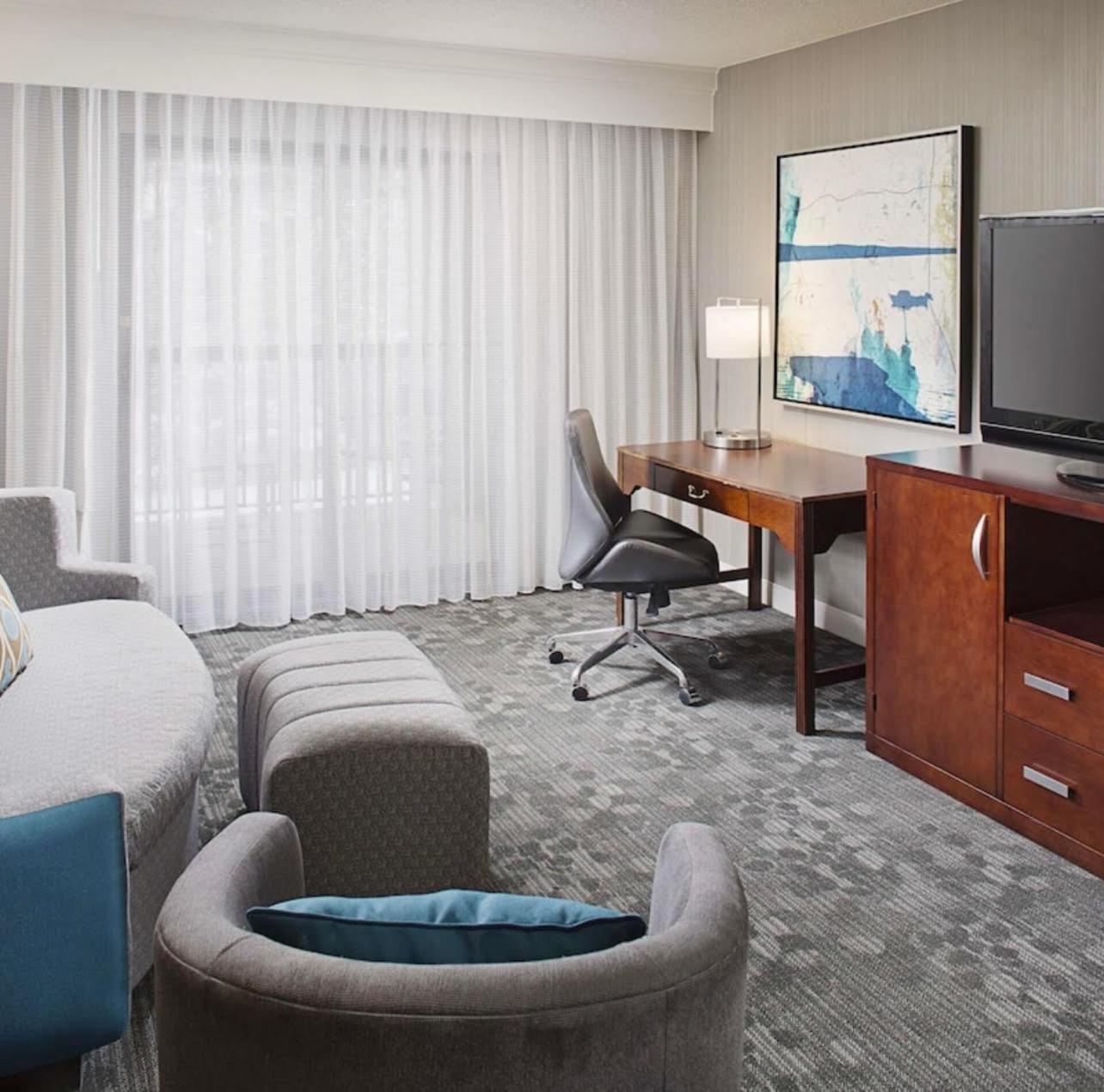 Country Inn & Suites By Radisson, Columbus-Edinburgh Eksteriør billede