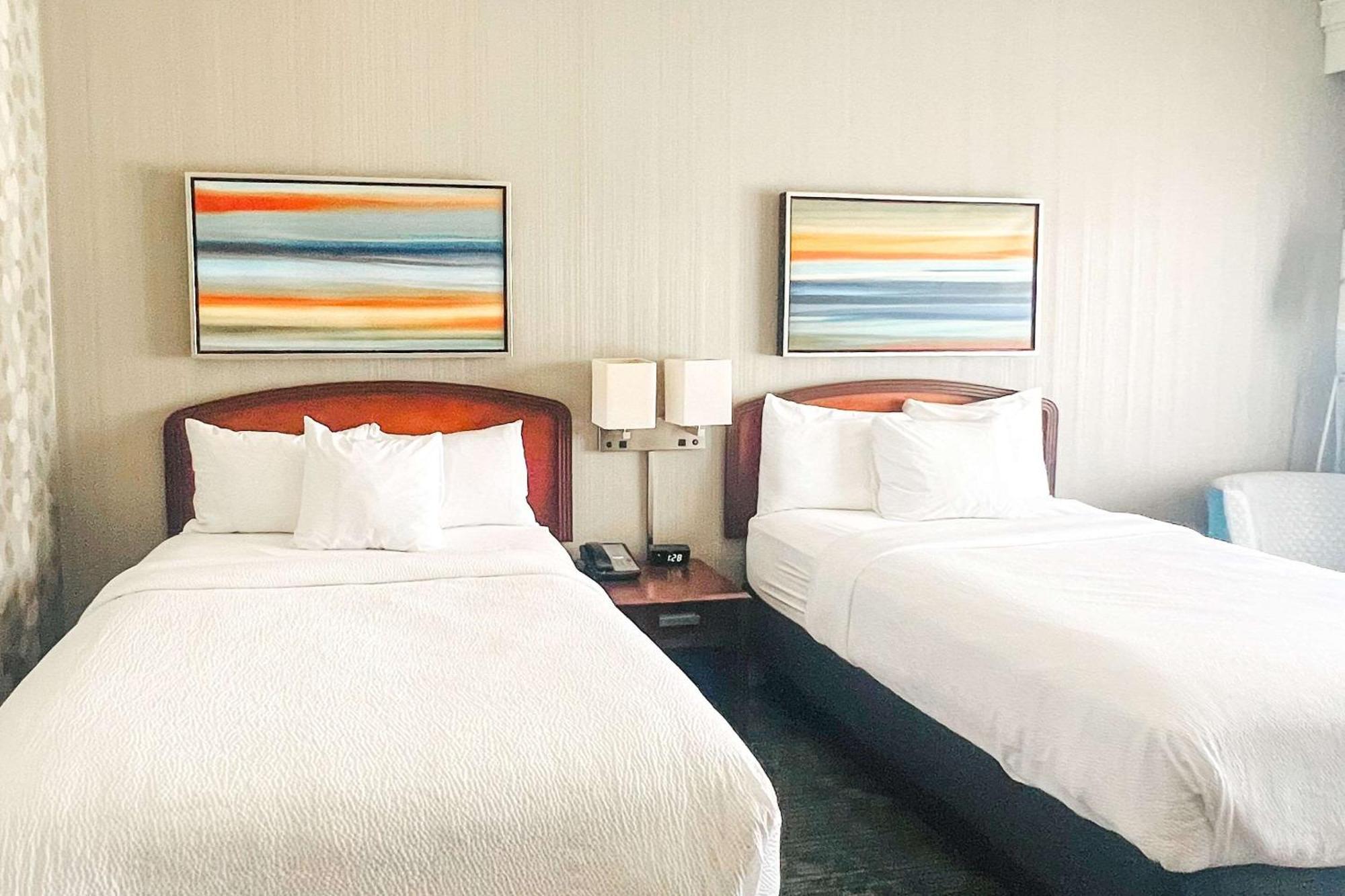 Country Inn & Suites By Radisson, Columbus-Edinburgh Eksteriør billede